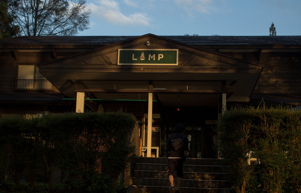 LAMPエントランス2